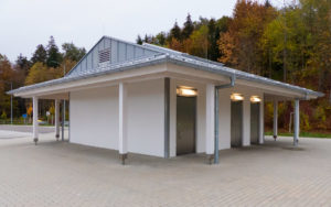 Parkplatz-WC Geyern